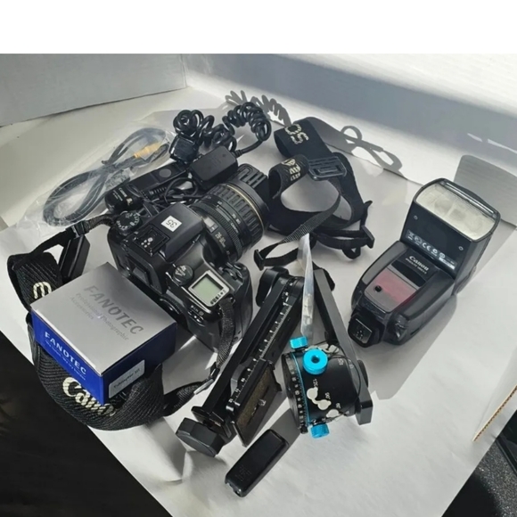 Canon EOS Elan 7e 35mm SLR Film 28  80  Lens  Speedlite 550Ex Flash Nodal Ninja - Picture 1 of 11